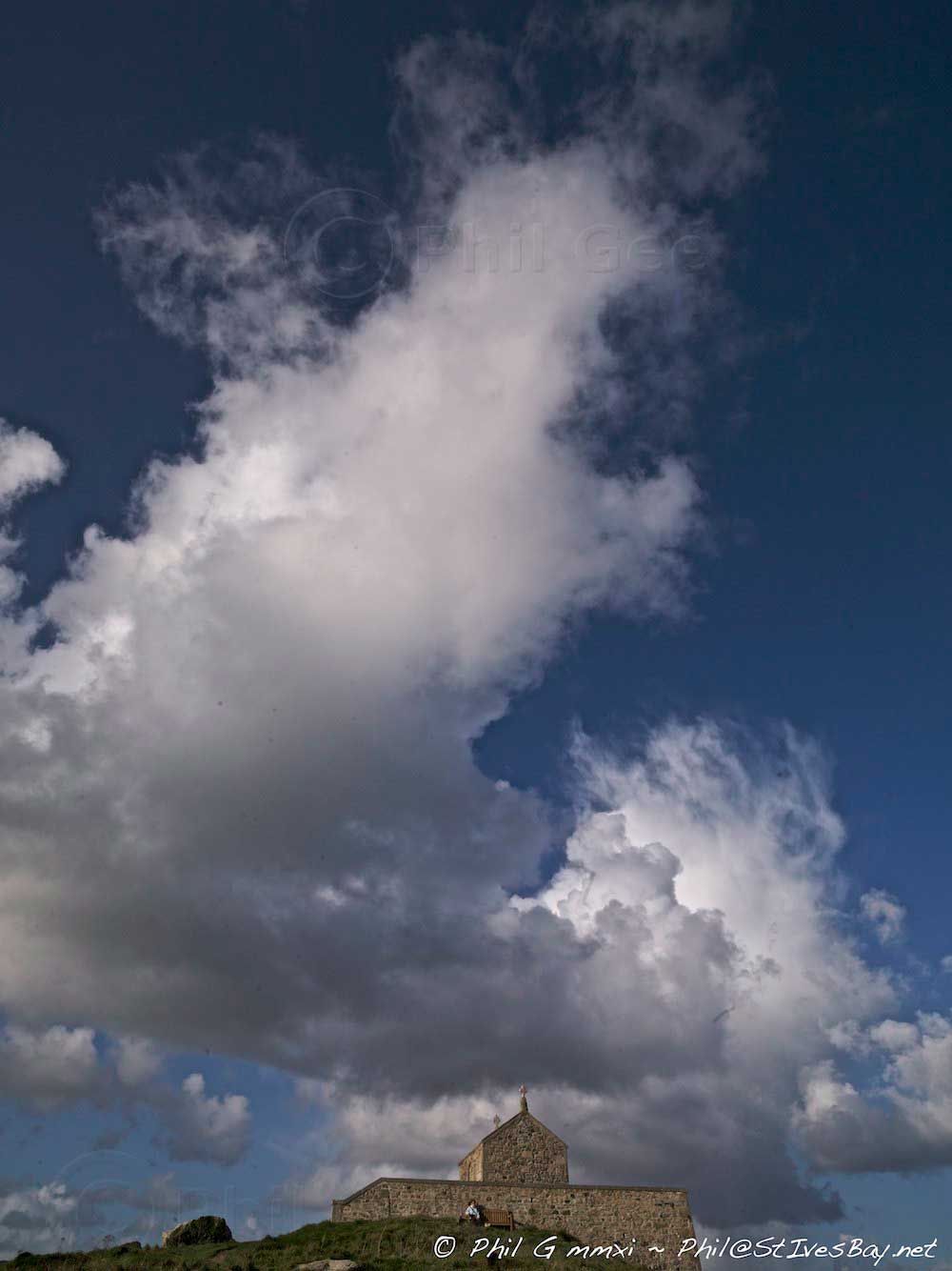 Island Clouds Passing Over © Phil G